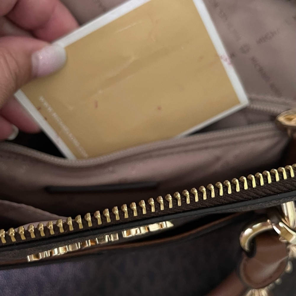 Michael Kors 💼